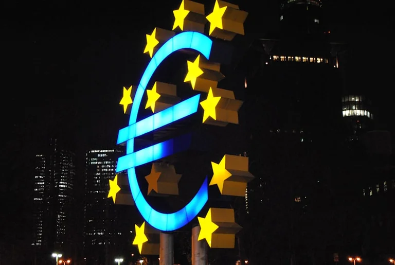 ECB likmju lēmums 10. septembrī: samazinājums vai pauze?