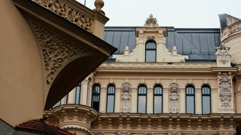 Šodien vēsturē: 18. augusts Rīgas attīstībā un mantojumā