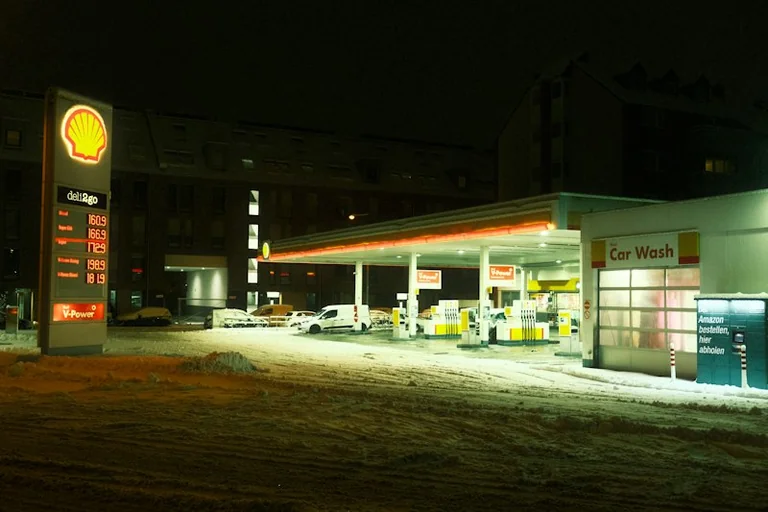 Degvielas cena Latvijā: ko rāda nedēļas dati un ko maksā pie sūkņa